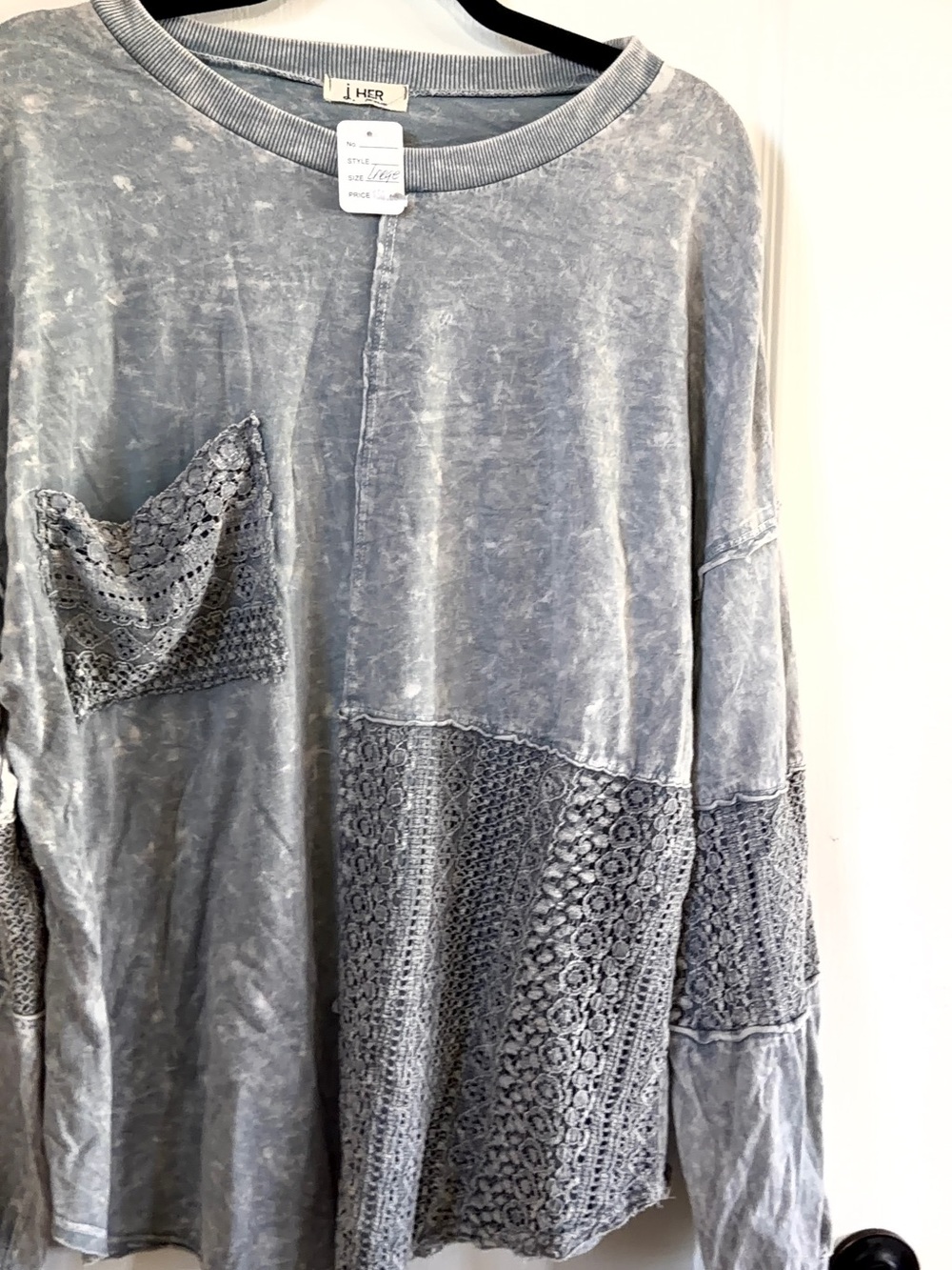 NWT J. Her Oversized Mineral Wash Lace Patch Long Sleeve Pullover Shirt Sz L - Picture 6 of 6